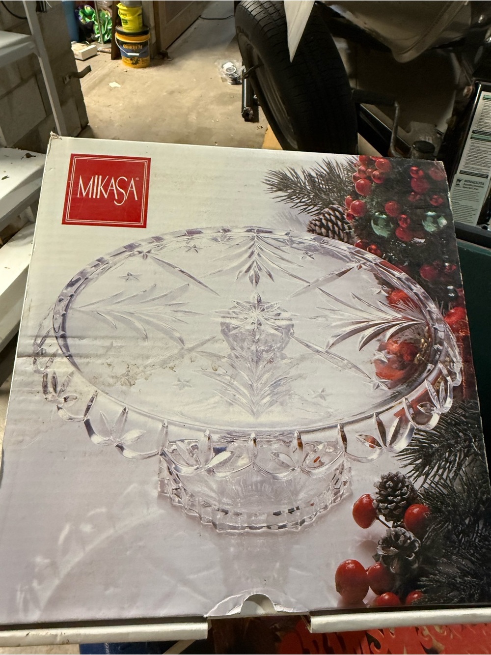 Mikasa Clear Crystal Pedestal Cake Stand with Scalloped Edge